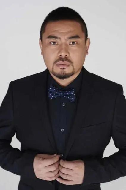 男演员金钊,光影之间，演绎男演员的多面人生